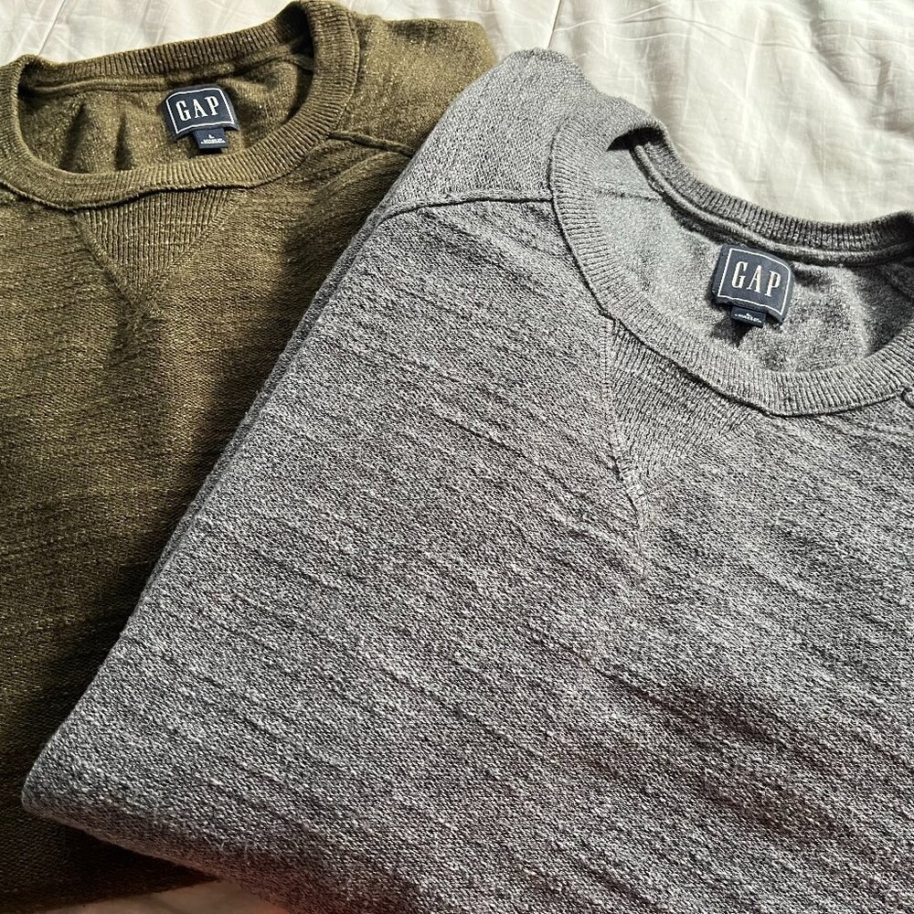 2 Gap Cotton Mens Sweaters